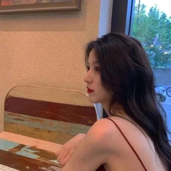 快递小哥变形记